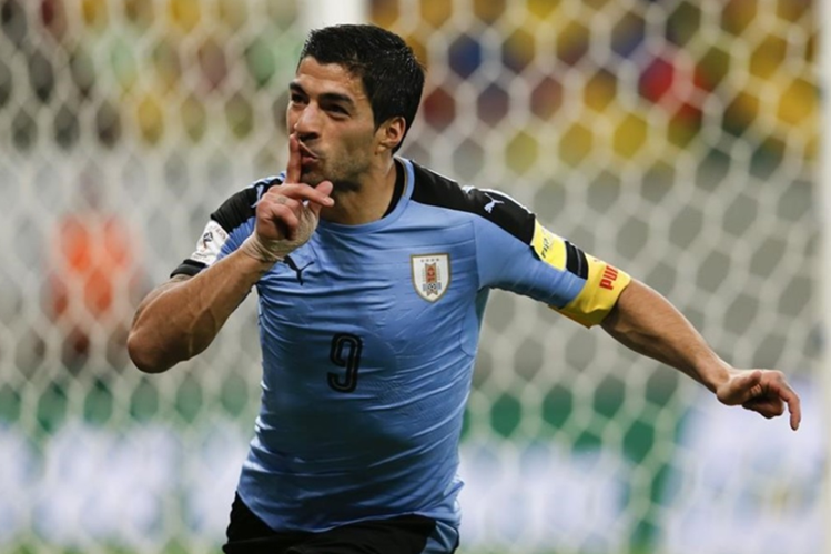 Luis Suárez es una de las grandes esperanzas de Uruguay para vencer hoy a Argentina. (Foto Prensa Libre: Hemeroteca)