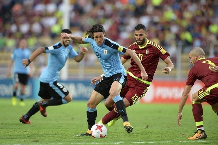 Edinson Cavani es uno de los delanteros más letales a nivel mundial de los últimos años. (Foto Prensa Libre: Hemeroteca PL)
