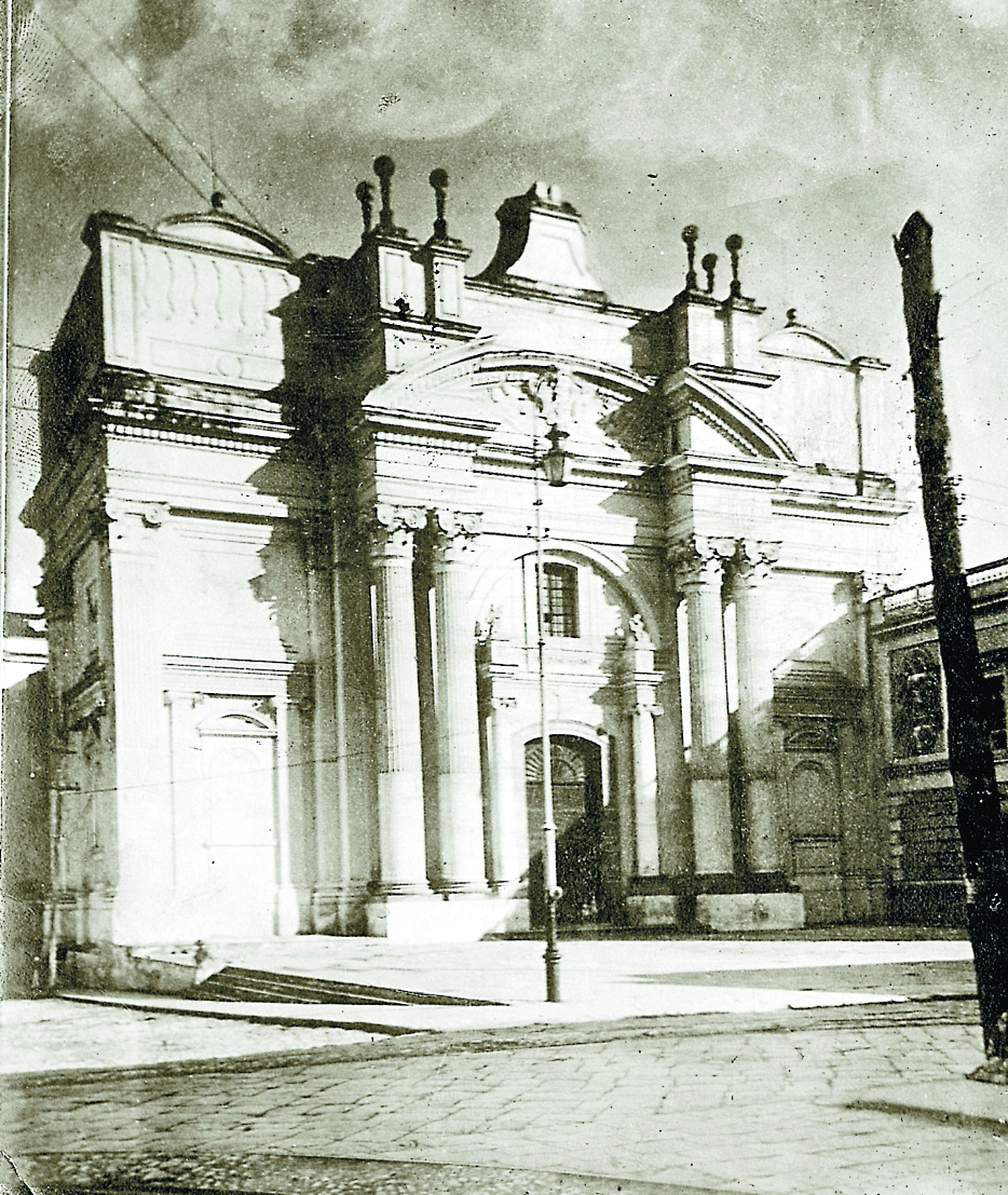 Templo de San Francisco, antes de los terremotos de 1917 y 1918. (Foto: Hemeroteca PL)