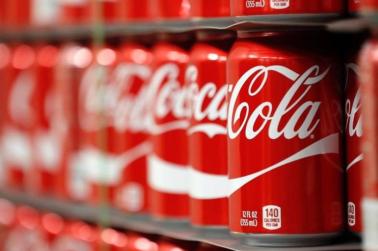 Coca Cola reporta caída de 20% en 1T