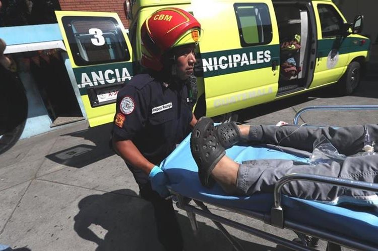 Bebidas alcohólicas y armas de fuego son una mala combinación para las fiestas de fin de año. (Foto Hemeroteca PL)