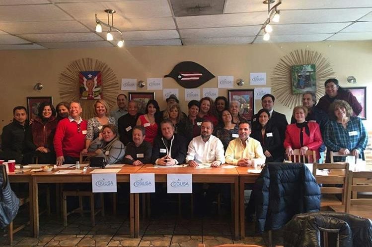 Integrantes del Frente Común de Apoyo que organizó la colecta en Illinois, Chicago. (Foto Prensa Libre: DGUSA)