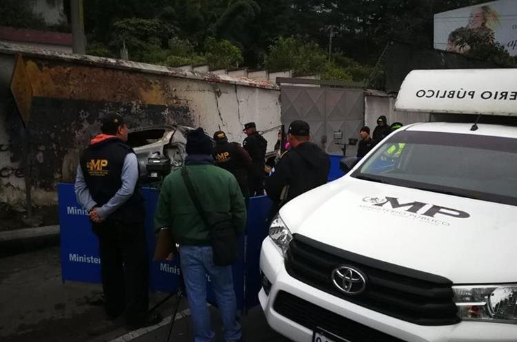 Un hombre murió en el km 12 de la ruta a El Salvador cuando el vehículo que conducía chocó y se incendió.