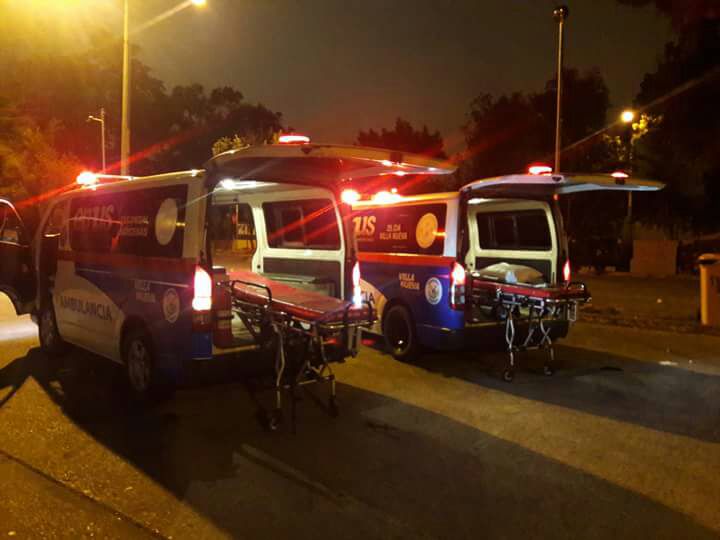 Un hombre murió y otros dos fueron heridos de bala en la colonia Las Victorias, Villa Nueva. (Foto Prensa Libre: CBV)
