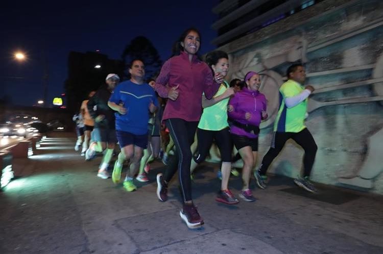 La mayoría de runners participa en varias carreras durante el año. (Foto Prensa Libre: Álvaro Interiano).