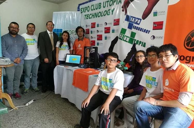 El Club Utopia Technology de Quetzaltenango adquirió una impresora 3D. (Foto Prensa Libre: María José Longo)