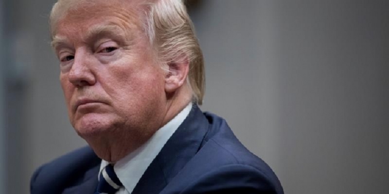 Donald Trump, presidente de los Estados Unidos, quiere eliminar fallo que protege a "Dreamers". (Foto Prensa Libre: EFE)