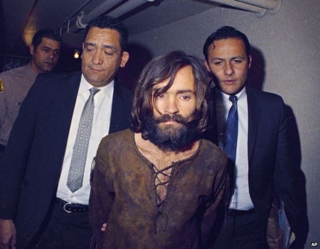 El asesino Charles Manson, en los años 70. (Foto, AP)