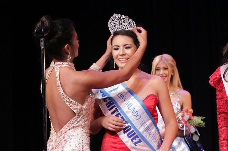 Katherine Herrera, representante de Suchitepéquez, fue electa primera finalista y participará en Miss Mundo Guatemala el próximo año. (Foto Prensa Libre: Mynor Gámez)