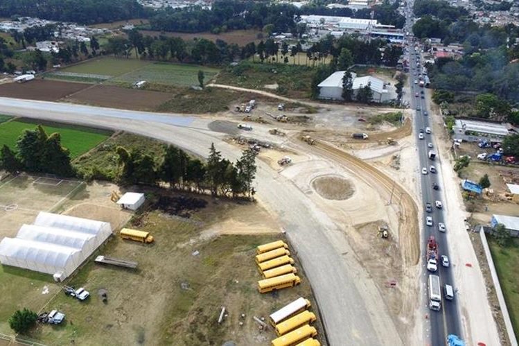 Se reanuda la construcción de la carretera de libramiento de Chimaltenango, en el kilómetro 48 de la ruta Interamericana, la cual conecta con Zaragoza.