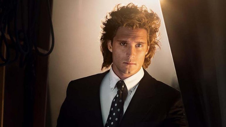 El actor mexicano Diego Boneta es quien interpreta a Luis Miguel en la serie (Foto Prensa Libre: Netflix).