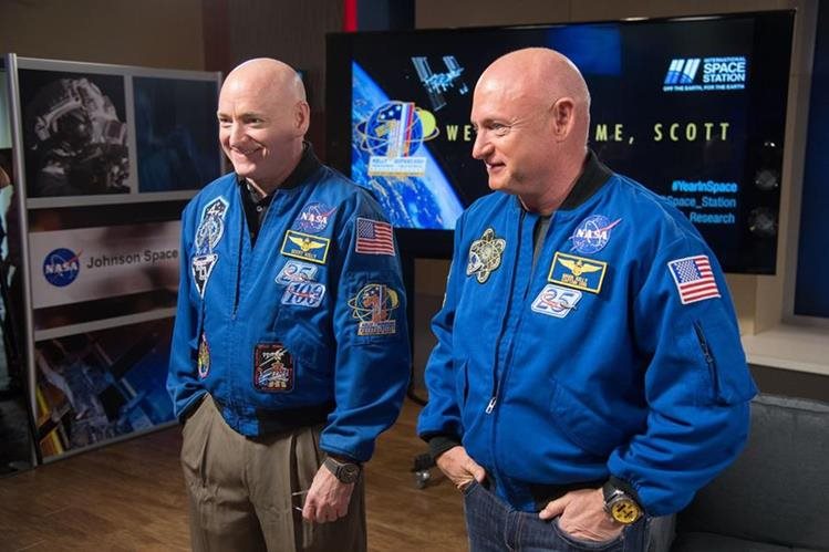 La NASA estudia los cambios de un gemelo tras un año en el espacio La NASA estudia los cambios de un gemelo tras un año en el espacio