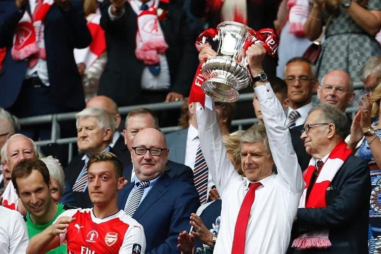 Wenger renovará con Arsenal, según la BBC