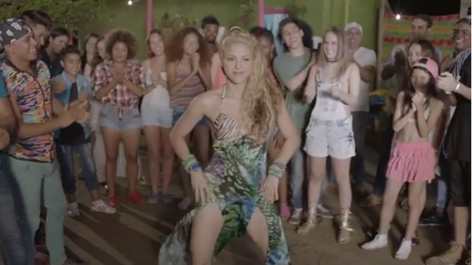 VIDEOCLIP DE SHAKIRA LAS CADERAS videoclip de shakira las caderas: