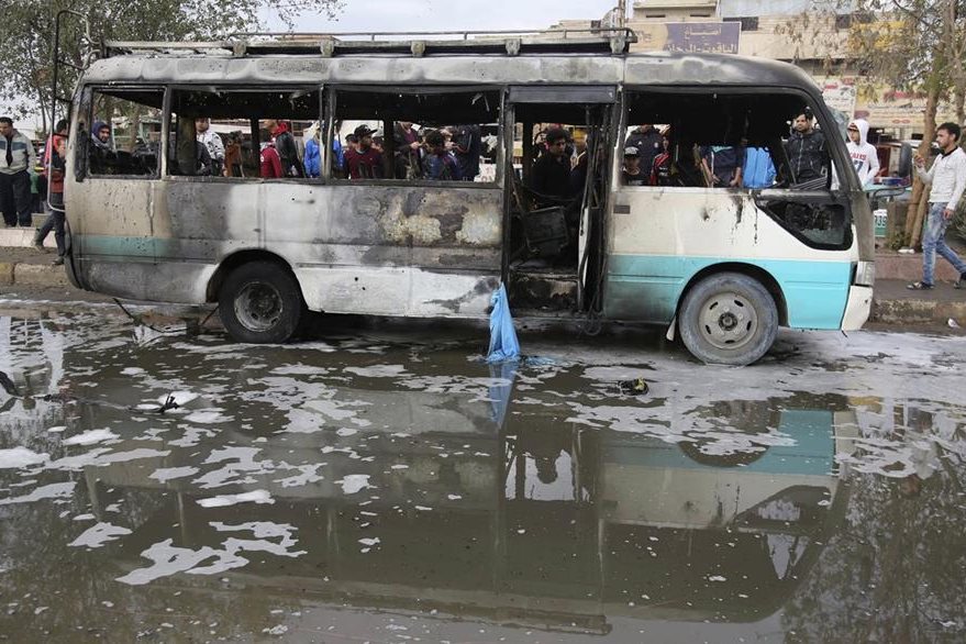 El atentado se cobró la vida de al menos 37 personas en Bagdad. (Foto Prensa Libre: AP).