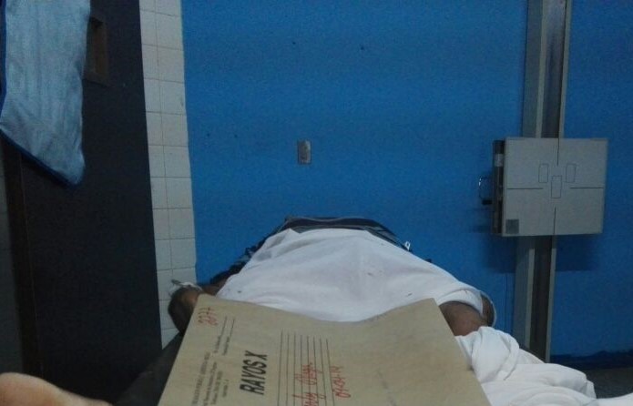 Marco Baudilio Godoy Trujillo recibe atención médica en un hospital de El Progreso. (Foto Prensa Libre: Cortesía)